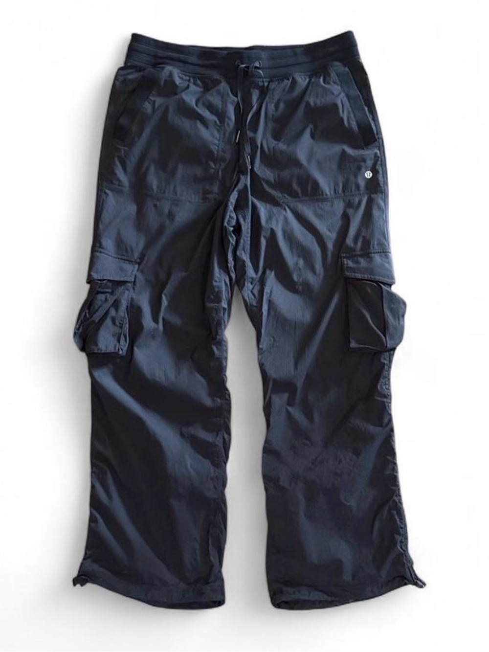 lululemon athletica Woman’s Black Cargo Studio Pants - Size Large